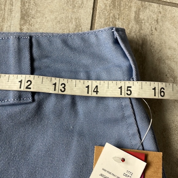 Di lies,Juniors blue short,2front slide pockets,2back pockets,high rise,twill - Picture 7 of 16